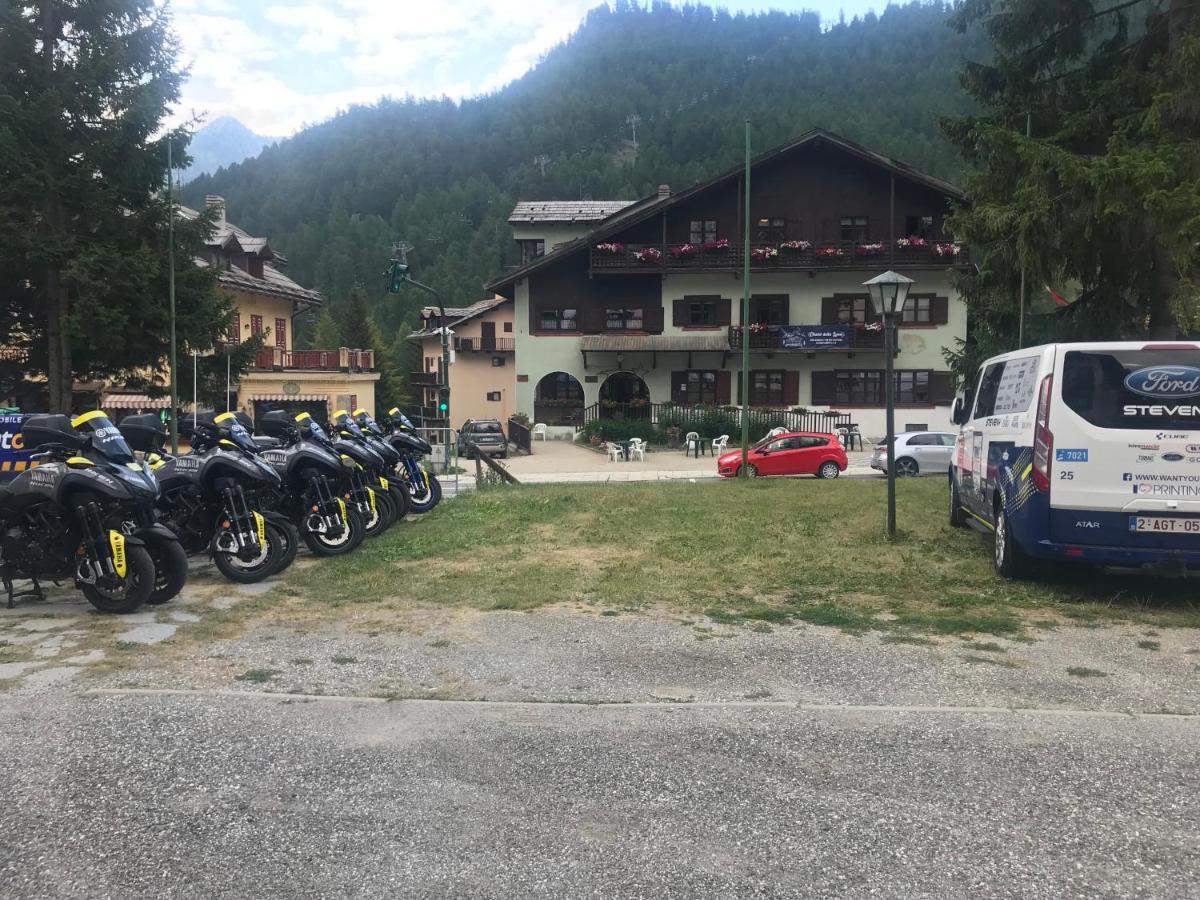 Della Luna Hotel